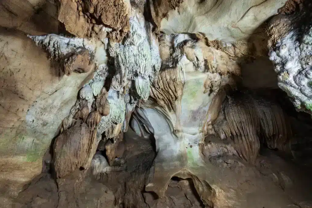 Tham Dao Dung | Top Cave Destination In Kanchanaburi