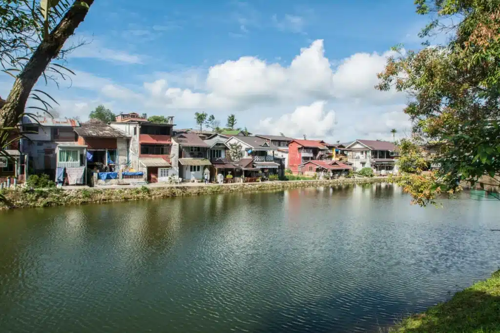 หมู่บ้านอิต่องปิล็อก กาญจนบุรี